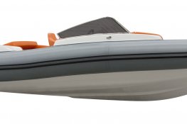 Sportovní nafukovací člun Marlin 24 SR FB pro závěsné motory